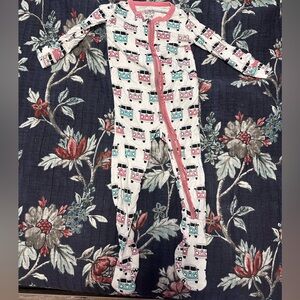 Girls Kickee Volkswagen Bus Print Footie Pajamas Size 9-12 Months